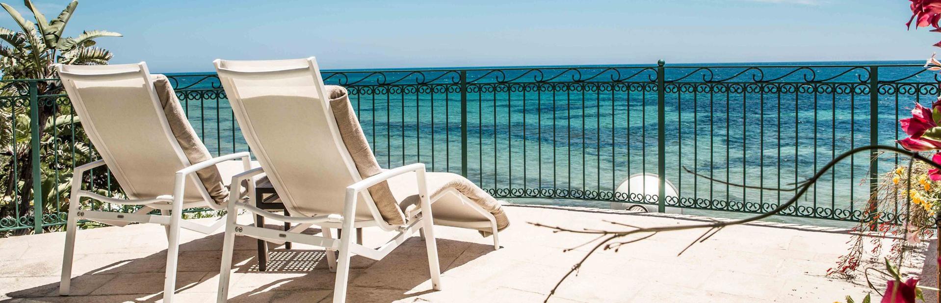 Отель Forte Village Resort Waterfront suites ex. Cala del Forte Сардиния