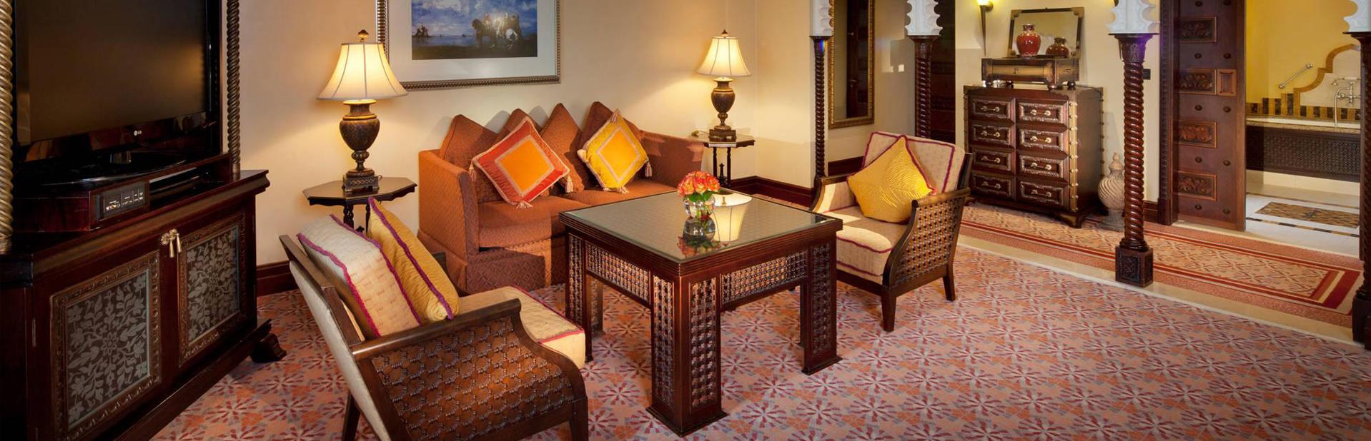 Отель Madinat Jumeirah Al Qasr Дубай